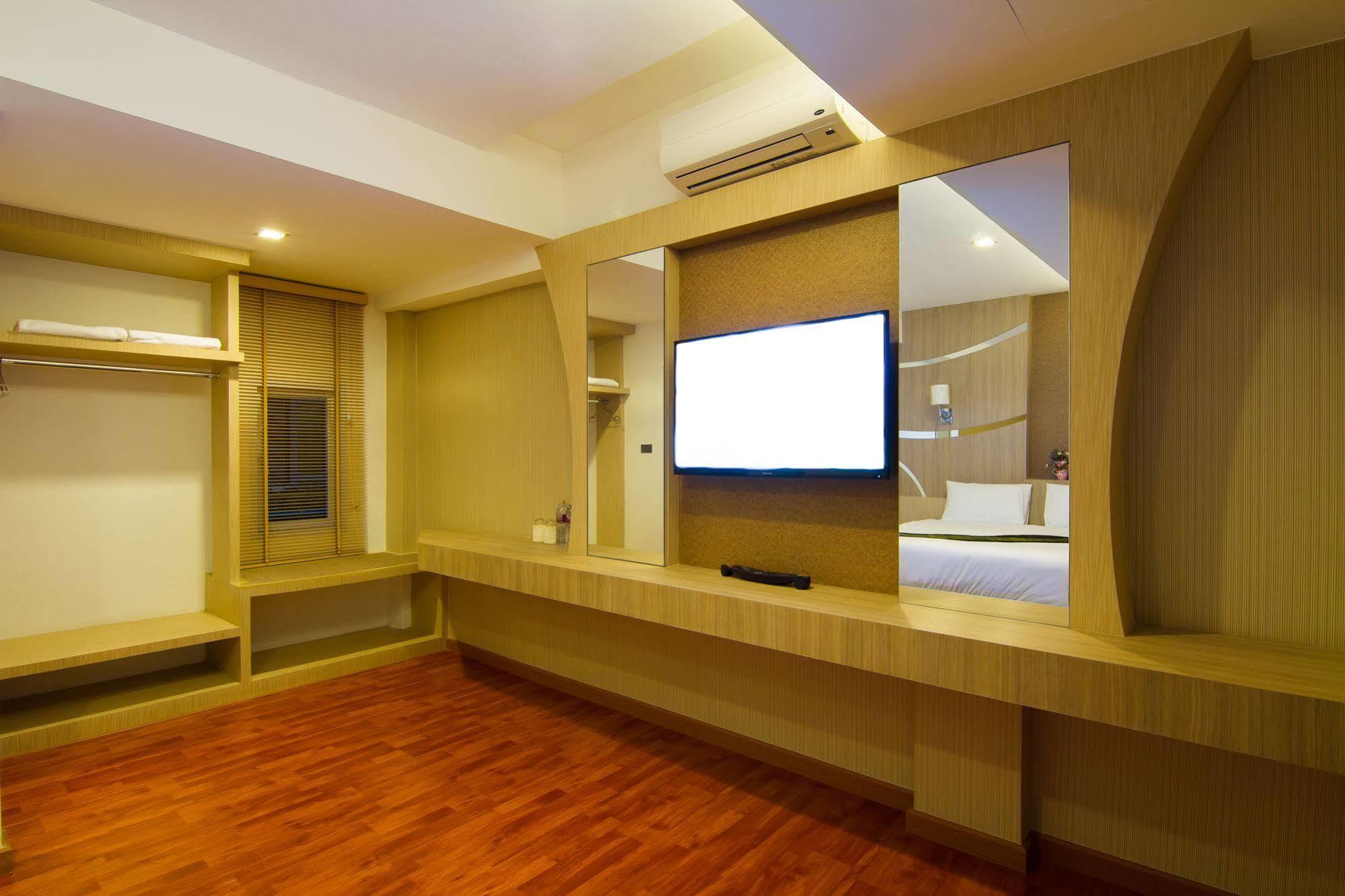 Delio Boutique Hotel Udon Thani Exteriör bild